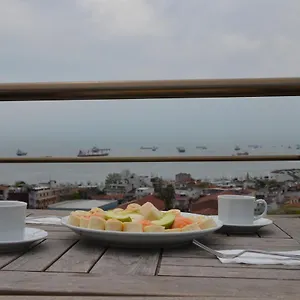 Hotel The Reina, Istambul