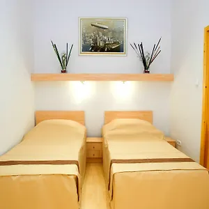 Centrooms House הונגריה